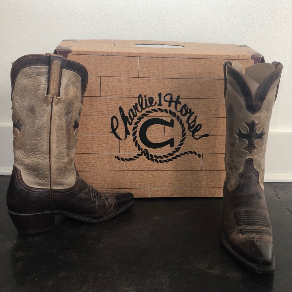 Lucchese Charlie 1 Horse cowboy Boots with Cross